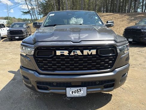 New 2026 RAM 1500 4x4 Crew Cab image 8