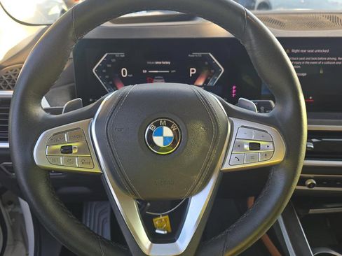 Used 2023 BMW X7 xDrive40i w/ Premium Package image 6