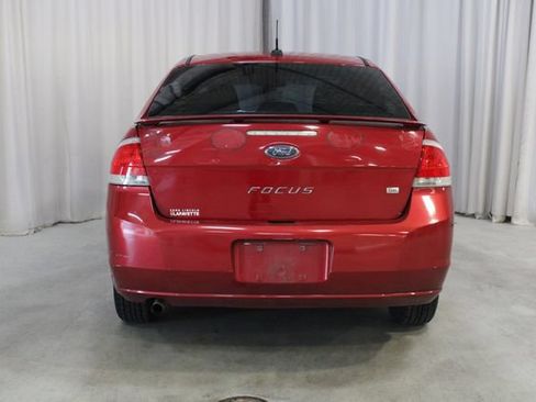 Used 2011 Ford Focus SE w/ Sedan SE Appearance Pkg FWD image 22