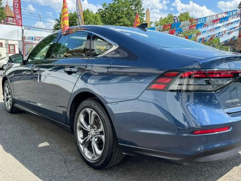 Used 2024 Honda Accord EX image 29