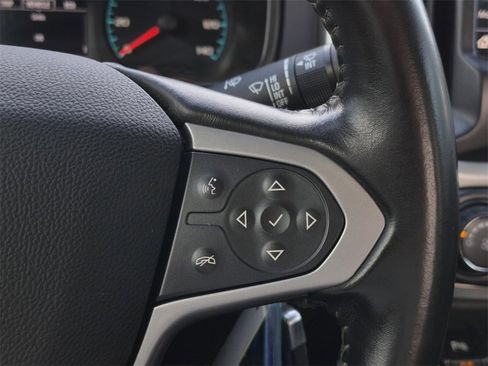 Used 2021 Chevrolet Colorado LT w/ Fleet Safety Package image 17