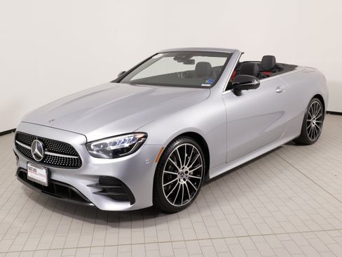 Used 2023 Mercedes-Benz E 450 Cabriolet image 5