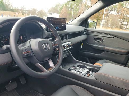 Certified 2026 Honda Passport TrailSport image 13