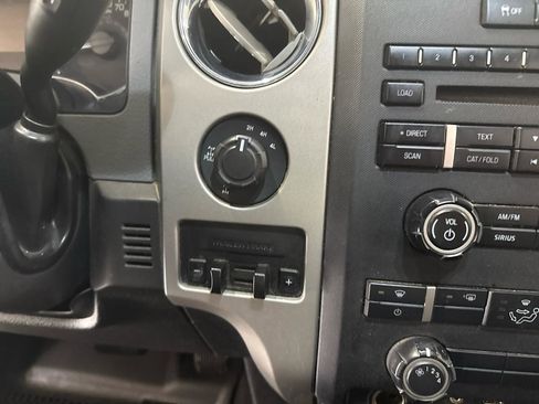 Used 2012 Ford F150 XLT w/ XLT Chrome Pkg AWD/4WD image 46
