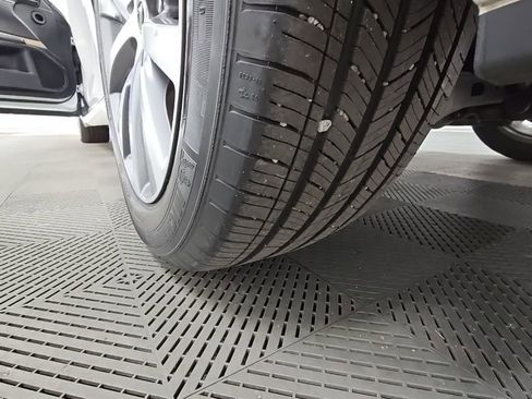 Used 2019 Lexus ES 350 image 44