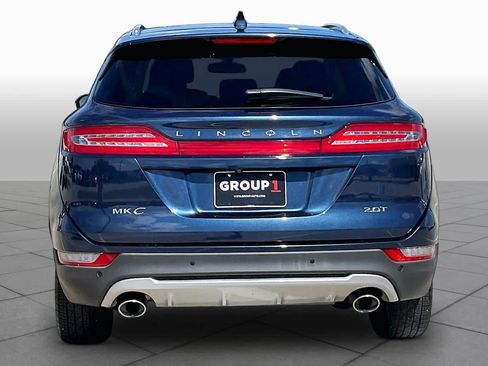 Used 2017 Lincoln MKC Reserve FWD image 5