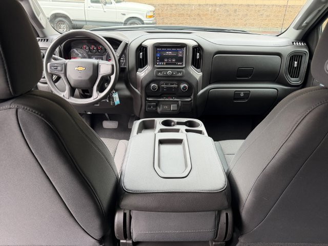 Used 2020 Chevrolet Silverado 1500 Custom w/ Custom Value Package AWD/4WD image 21