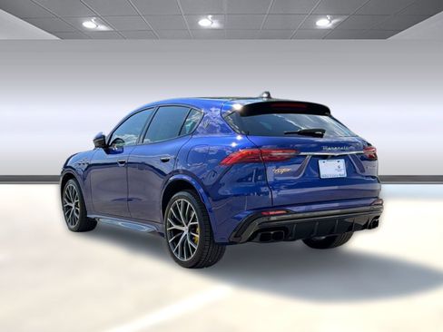 Used 2023 Maserati Grecale Trofeo AWD/4WD image 3