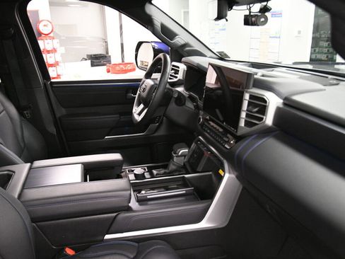 Used 2024 Toyota Tundra Platinum image 29