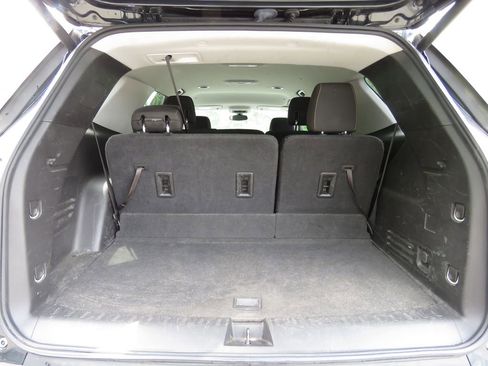 Used 2018 Chevrolet Traverse LT AWD/4WD image 18