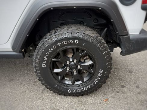 Used 2022 Jeep Wrangler Unlimited Sport AWD/4WD image 16