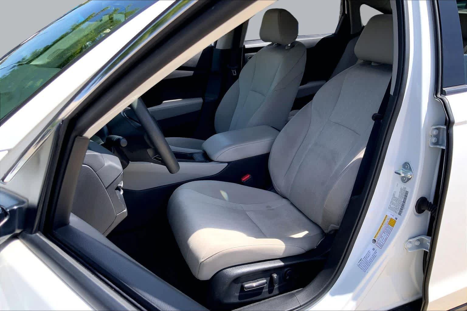 Used 2024 Honda Accord EX image 8