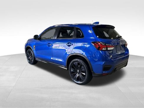 Used 2022 Mitsubishi Outlander Sport LE image 5