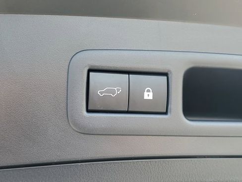 Used 2019 Lexus UX 200 F Sport w/ F Sport Premium Package image 8