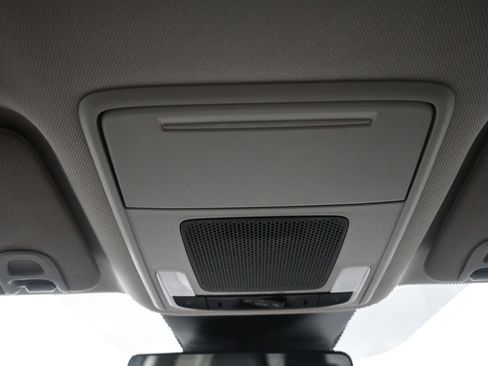 Certified 2023 Honda Pilot EX-L image 17