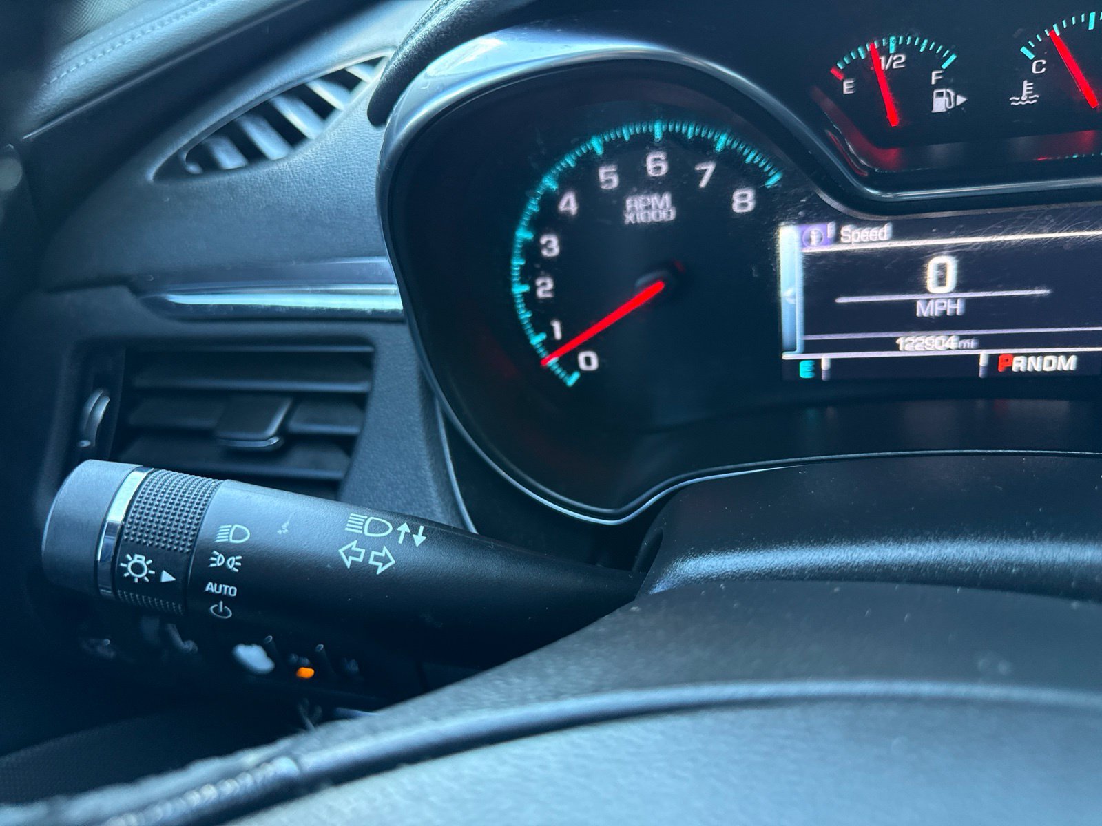 Used 2015 Chevrolet Impala LTZ FWD image 32