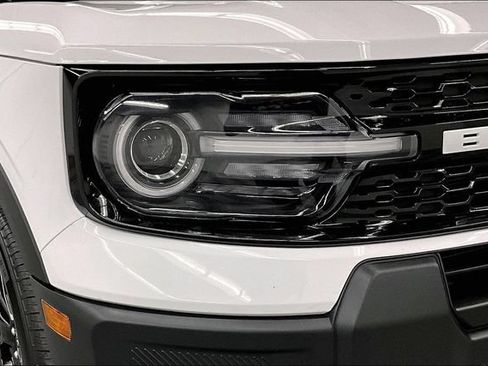 Used 2025 Ford Bronco Sport Outer Banks w/ Outer Banks Tech Package+ AWD/4WD image 35