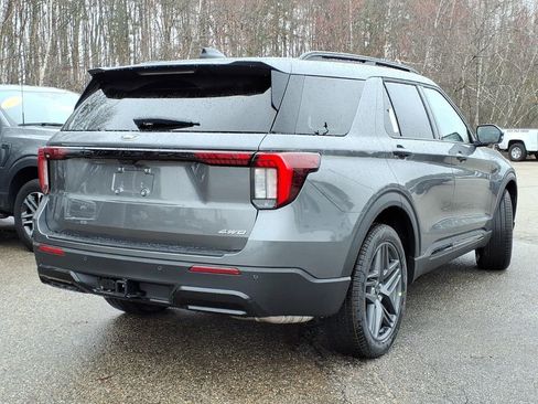 New 2026 Ford Explorer ST-Line image 5