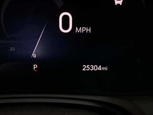 Used 2025 Buick Encore GX Preferred FWD image 37