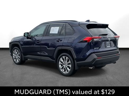 Certified 2021 Toyota RAV4 XLE Premium image 9