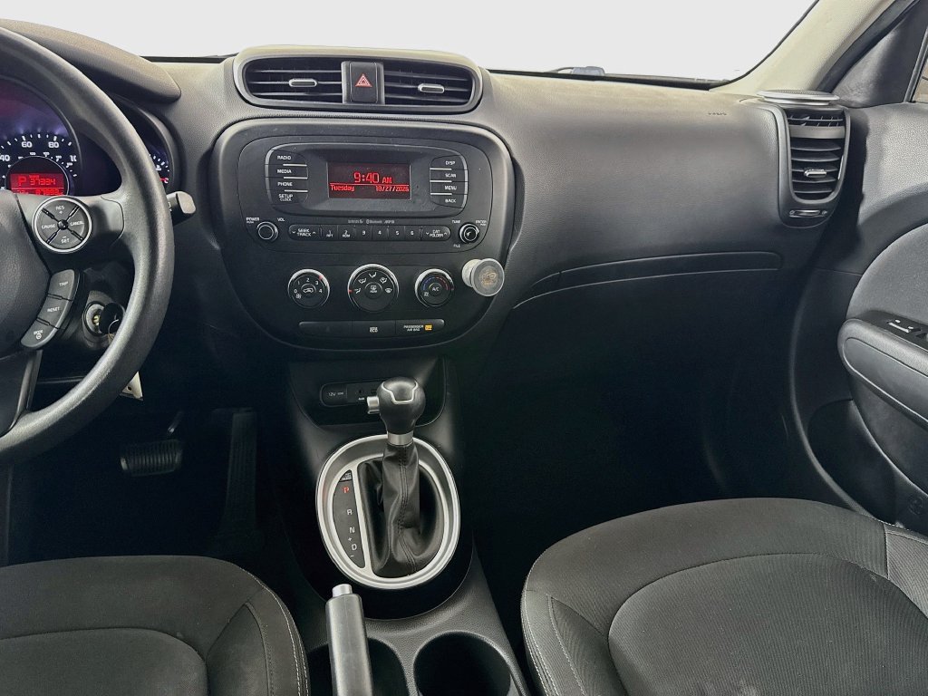 Used 2014 Kia Soul FWD image 25