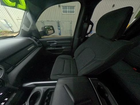 Used 2025 RAM 1500 Big Horn AWD/4WD image 38