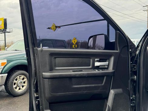 Used 2019 RAM 2500 Tradesman image 15