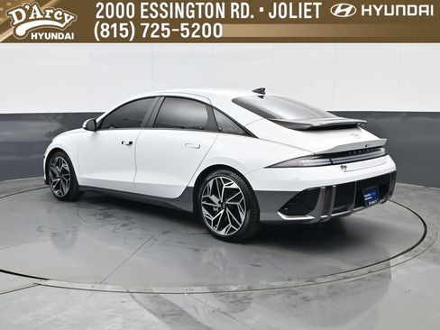 Certified 2025 Hyundai Ioniq 6 SEL image 6