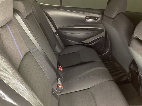 Used 2021 Toyota Corolla SE image 6