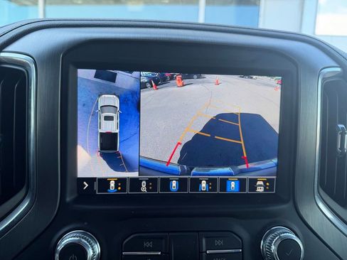 Used 2021 GMC Sierra 1500 Denali w/ Denali Ultimate Package AWD/4WD image 11