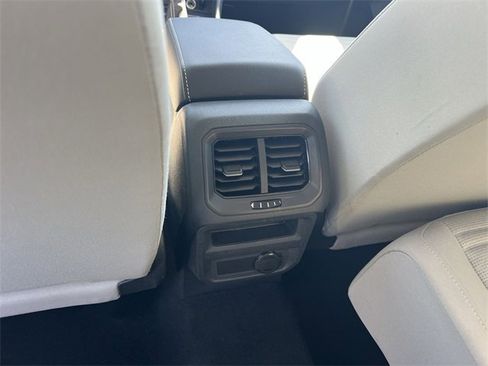 Used 2024 Volkswagen Tiguan S image 12