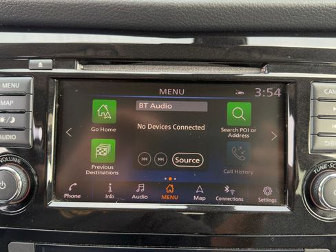 Used 2020 Nissan Rogue SL image 28