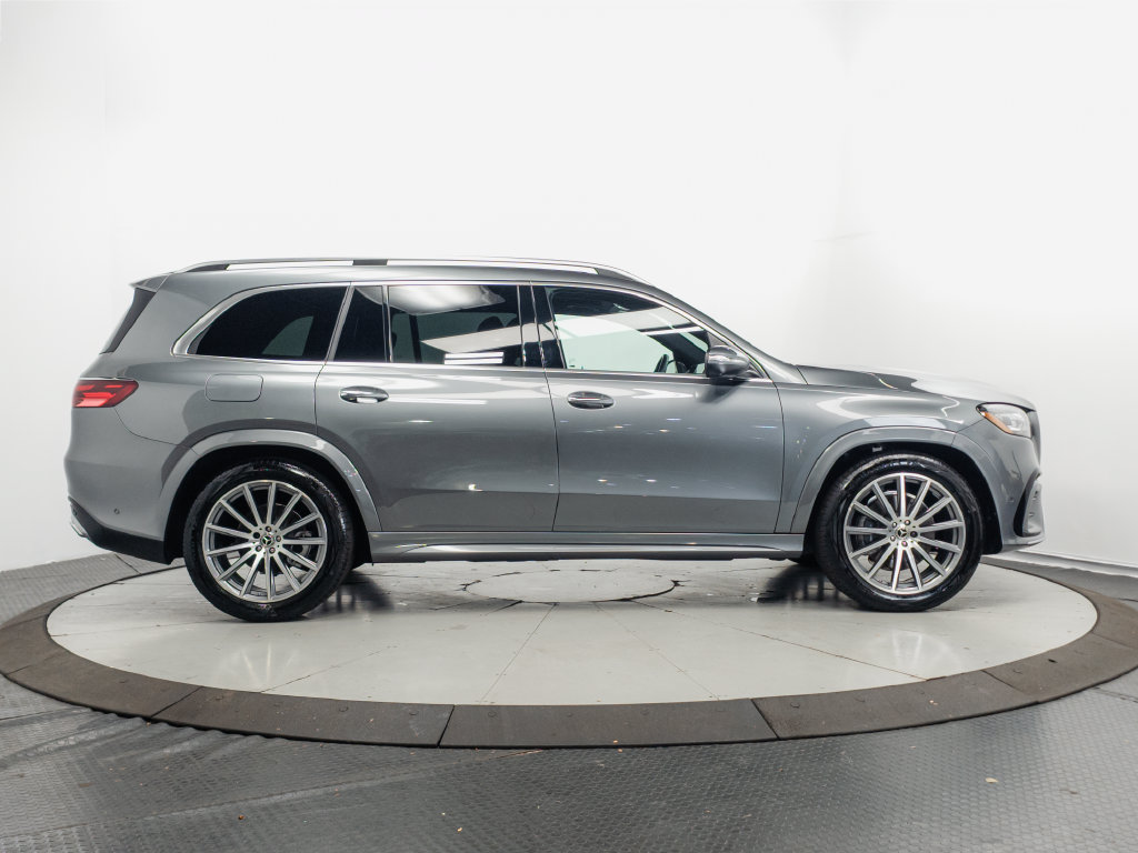 Certified 2025 Mercedes-Benz GLS 450 4MATIC image 35