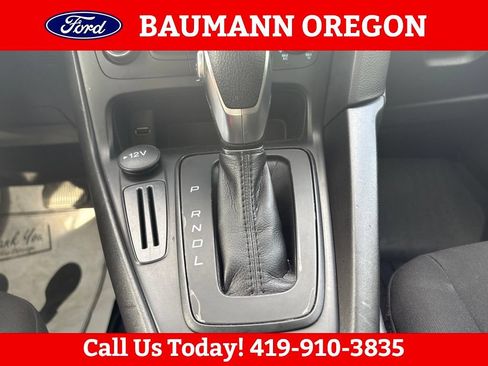 Used 2018 Ford Focus SE FWD image 22
