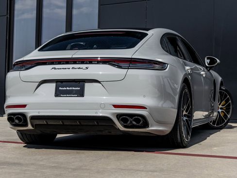 Used 2023 Porsche Panamera Turbo S Executive image 11