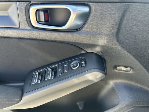 Certified 2024 Honda Civic Sport image 15