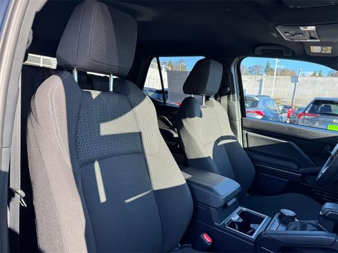 Certified 2025 Toyota 4Runner SR5 image 9