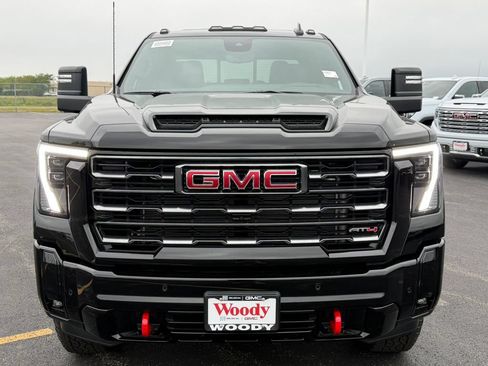 New 2026 GMC Sierra 2500 AT4 w/ AT4 Premium Plus Package AWD/4WD image 20