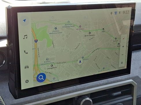 Used 2025 Toyota Tacoma Trailhunter image 17