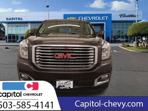 Used 2018 GMC Yukon SLT w/ Premium Edition image 7