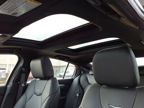 Used 2023 Cadillac CT5 Premium Luxury RWD image 13