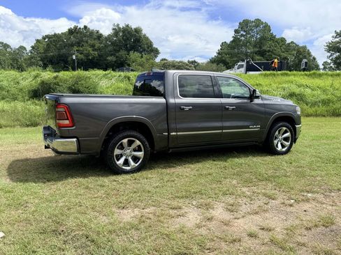 Used 2019 RAM 1500 Limited AWD/4WD image 5