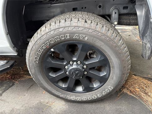 Used 2026 RAM 2500 Big Horn AWD/4WD image 10