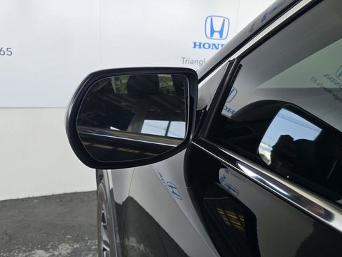 Used 2022 Honda CR-V LX image 28