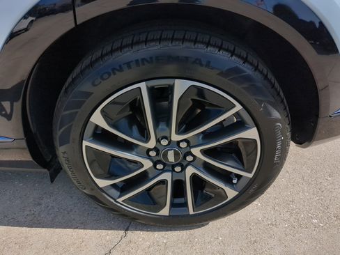 New 2026 Cadillac Optiq Sport 1 w/ LPO, Floor Liner Package RWD image 33