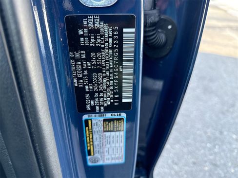 Used 2024 Kia Telluride S w/ S Sunroof Package image 27