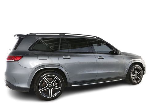 Used 2023 Mercedes-Benz GLS 580 4MATIC image 5