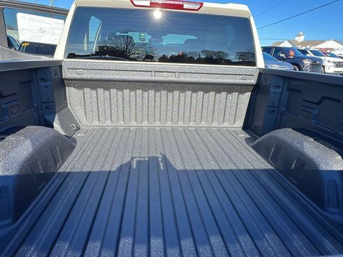 New 2026 Chevrolet Silverado 1500 Custom AWD/4WD image 10