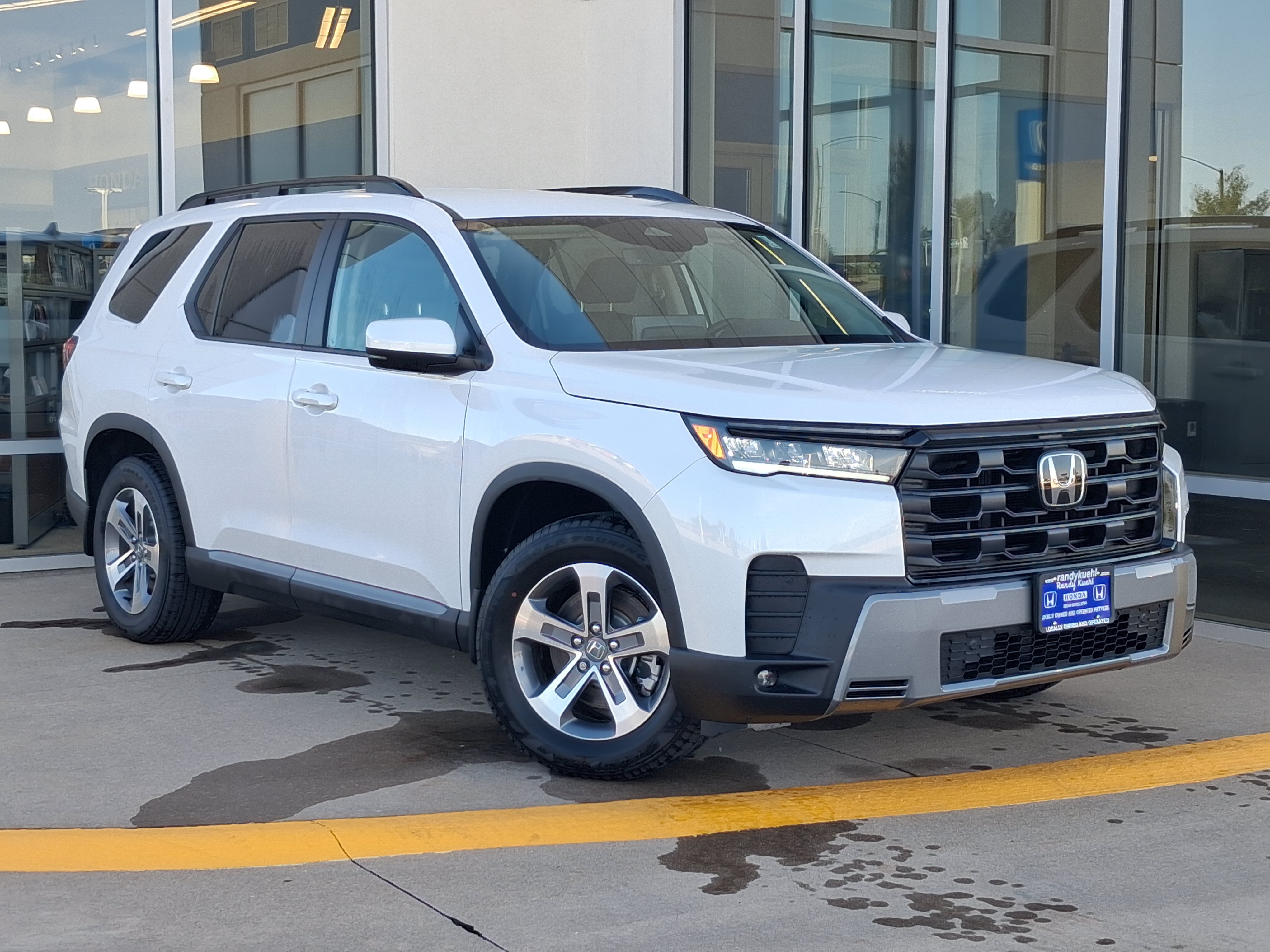 New 2026 Honda Pilot EX-L image 2