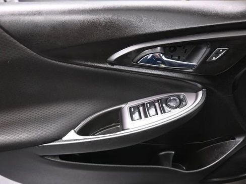 Used 2019 Chevrolet Malibu RS FWD image 13